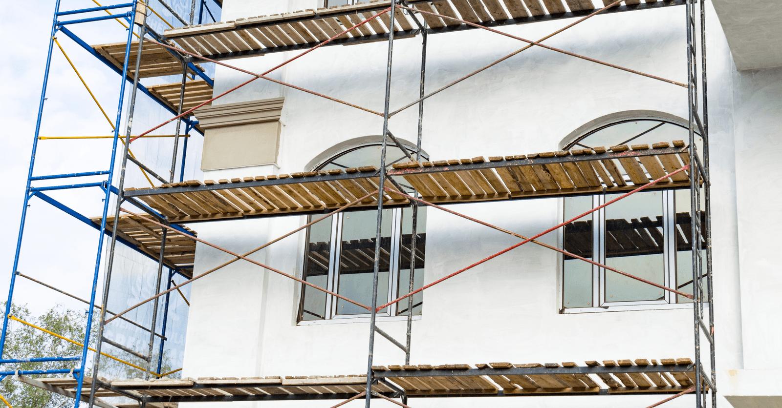 scaffolding exterior facade