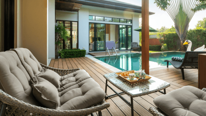 Swimming pool with lounge area