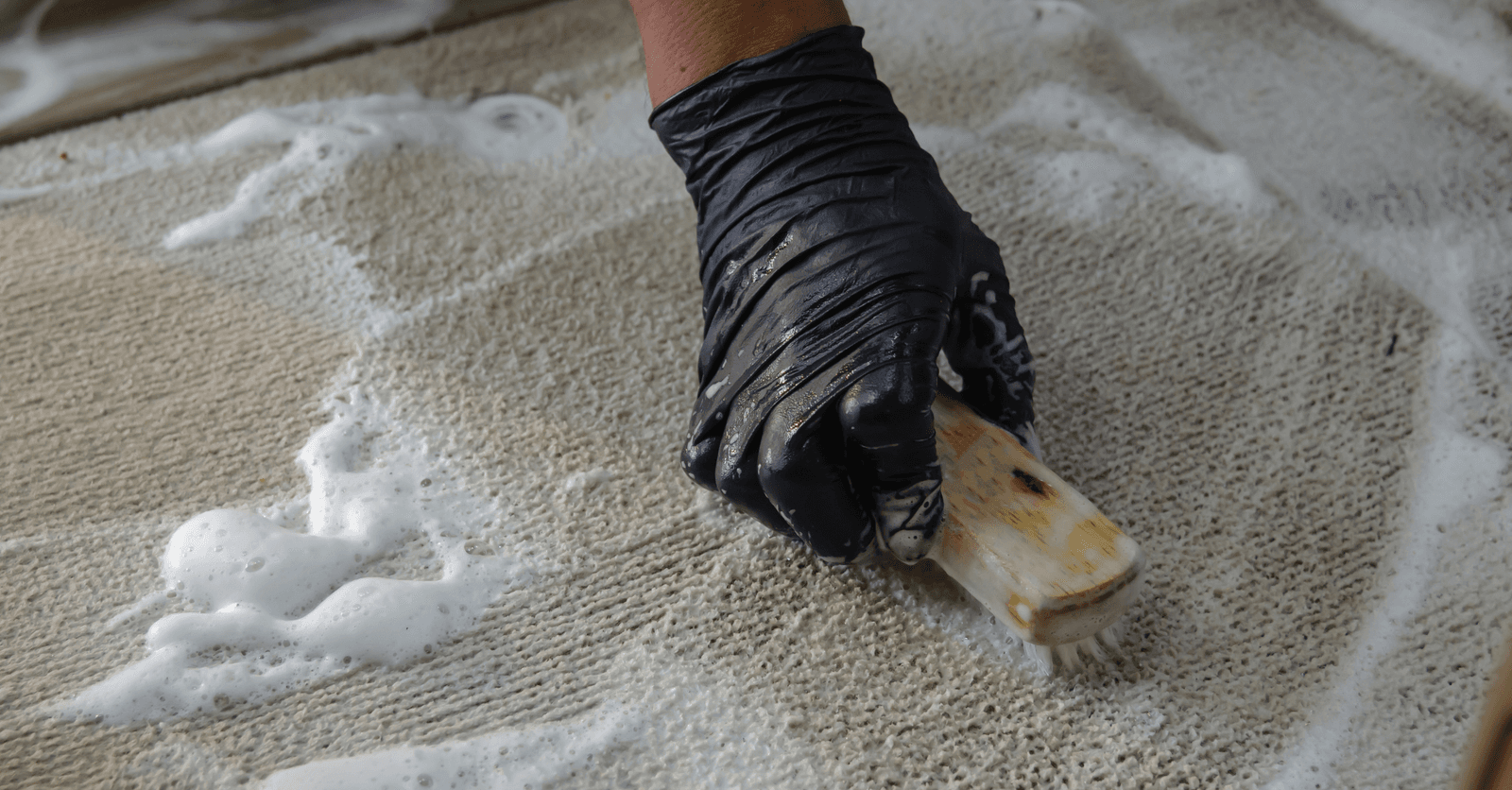 area rug for a modern living room