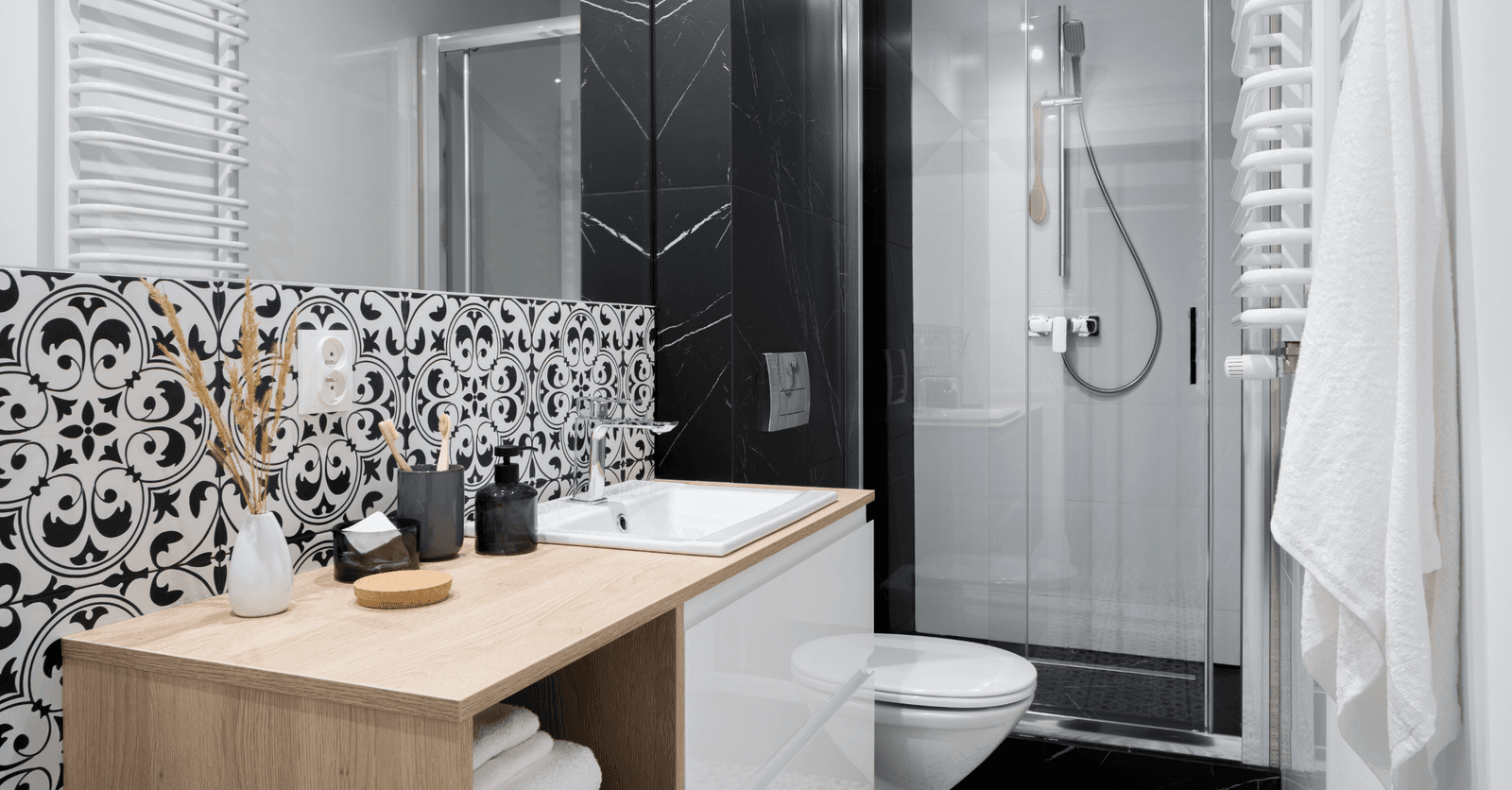 small bathroom decoration