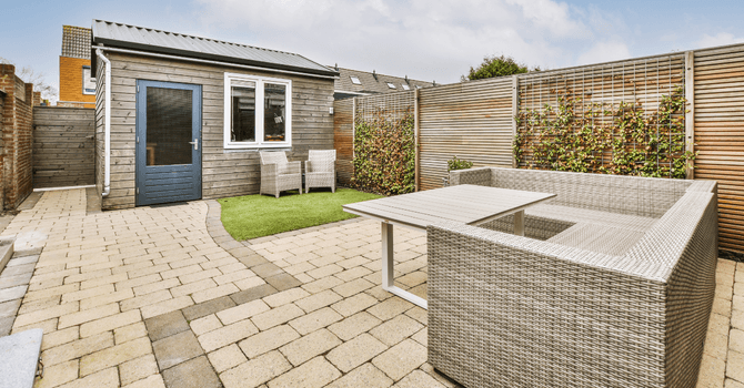 patio paver maintenance