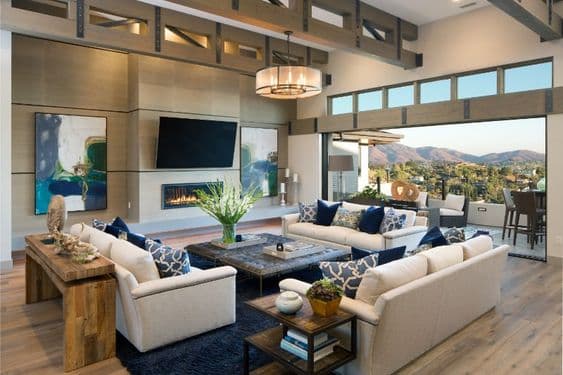 Cinéma maison dans une salle familiale_10 exemples d'aménagements de salles familiales_Soumission Rénovation