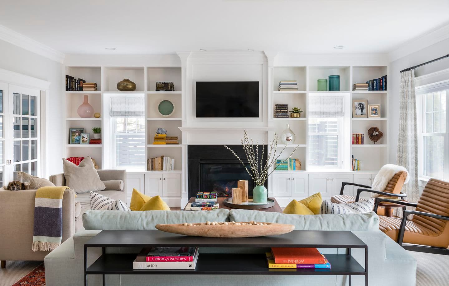 Cinéma maison dans une salle familiale_10 exemples d'aménagements de salles familiales_Soumission Rénovation