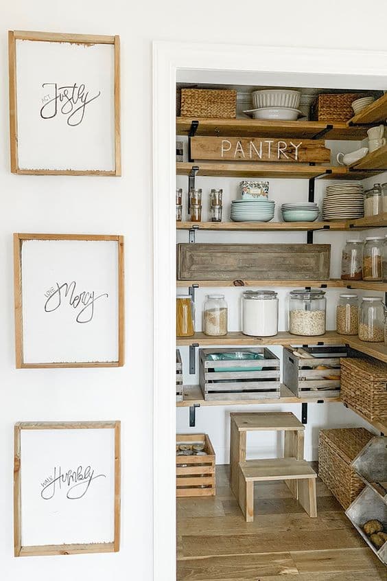 Garde-manger style rustique_rustic pantry